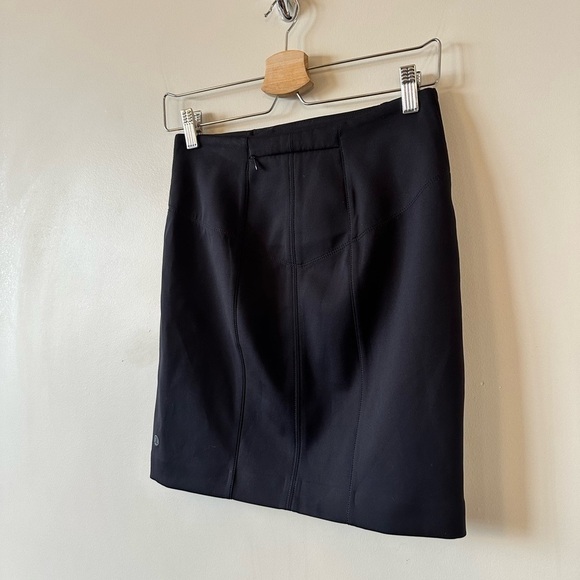 LULULEMON &go Cityfarer Skirt Dark Fuel (Size:6) - Picture 7 of 10